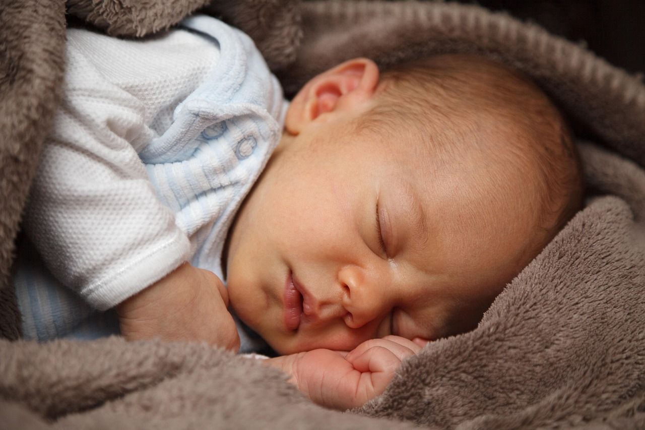 entdecken sie unsere vielfältige auswahl an babyprodukten, die komfort und sicherheit für ihr neugeborenes bieten. hochwertige artikel für das wohlbefinden ihres babys, von mode bis pflege.
