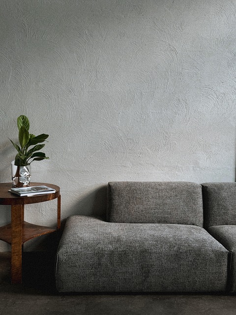 Ecksofa-Trends für den Herbst: Gemütlichkeit im Wohnzimmer schaffen