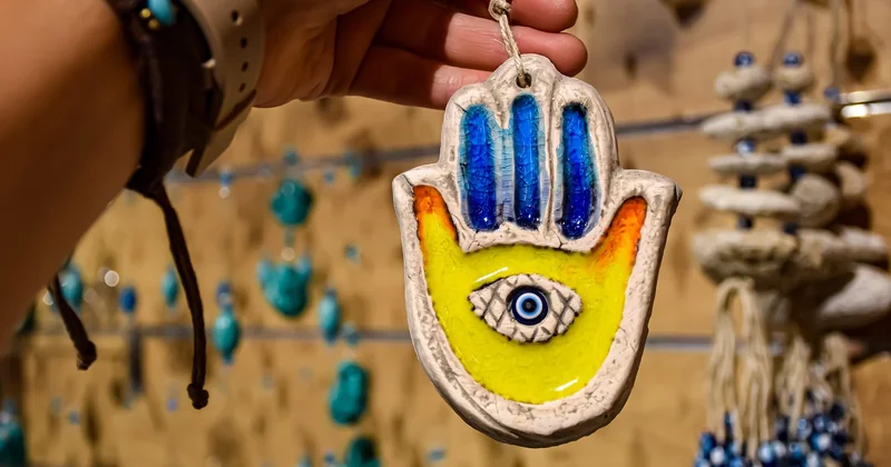 Wie funktioniert der Schutz? Hamsa gegen den bösen Blick