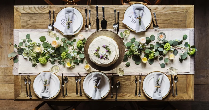 Die perfekte Feier: So gelingt die bronzene Hochzeit im kleinen Kreis
