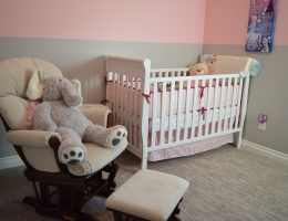 entdecken sie unsere auswahl an hochwertigen babybetten, die komfort und sicherheit für ihr neugeborenes bieten. ideal für einen ruhigen schlaf und ein liebevolles zuhause.
