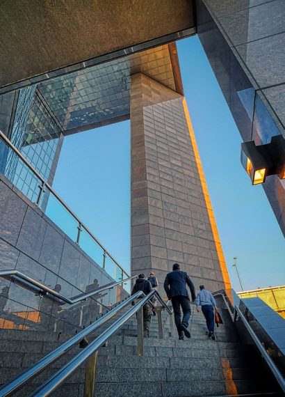 entdecken sie mit unseren unternehmensbesichtigungen die faszinierende welt erfolgreicher firmen. erleben sie exklusive einblicke, spannende gespräche und innovative ideen direkt vor ort.