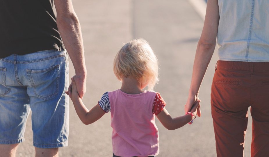 entdecken sie wertvolle tipps und ratschläge zum thema elternschaft. erfahren sie, wie sie eine gesunde und liebevolle beziehung zu ihren kindern aufbauen können.