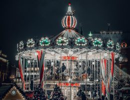entdecken sie inspirierende ideen und tipps für familienfeiern. von geburtstagsfesten bis zu feiertagsfeiern, wir helfen ihnen, unvergessliche momente mit ihren lieben zu schaffen.