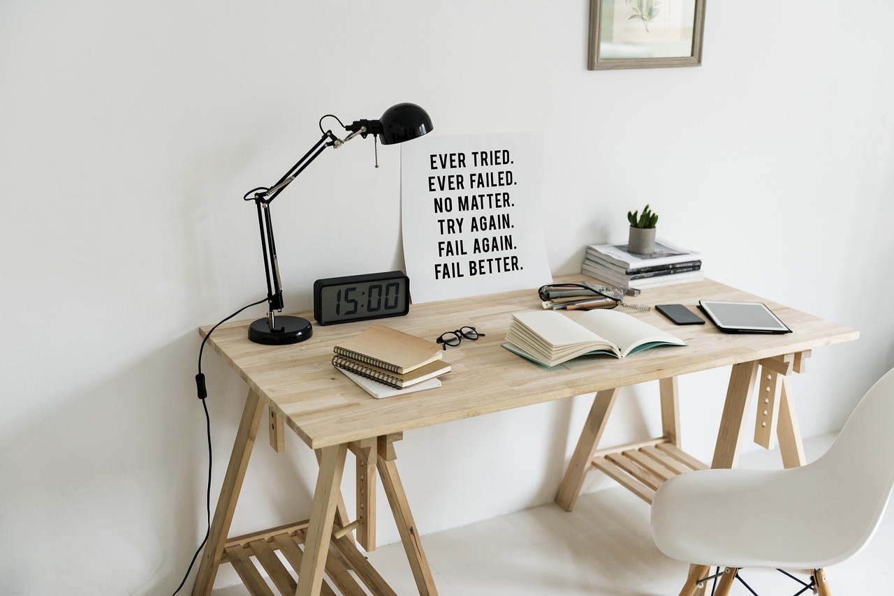 entdecken sie inspirierende arbeitsbereiche, die kreativität und produktivität fördern. lassen sie sich von innovativen designs und inspirierenden ideen anregen, um ihren raum zu transformieren.